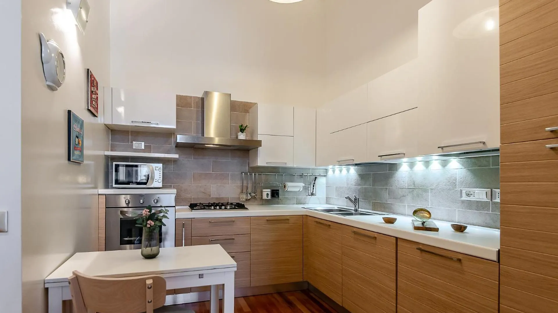 شقة Stayeasy Montenero48 - Portaromana City Center ميلان إيطاليا