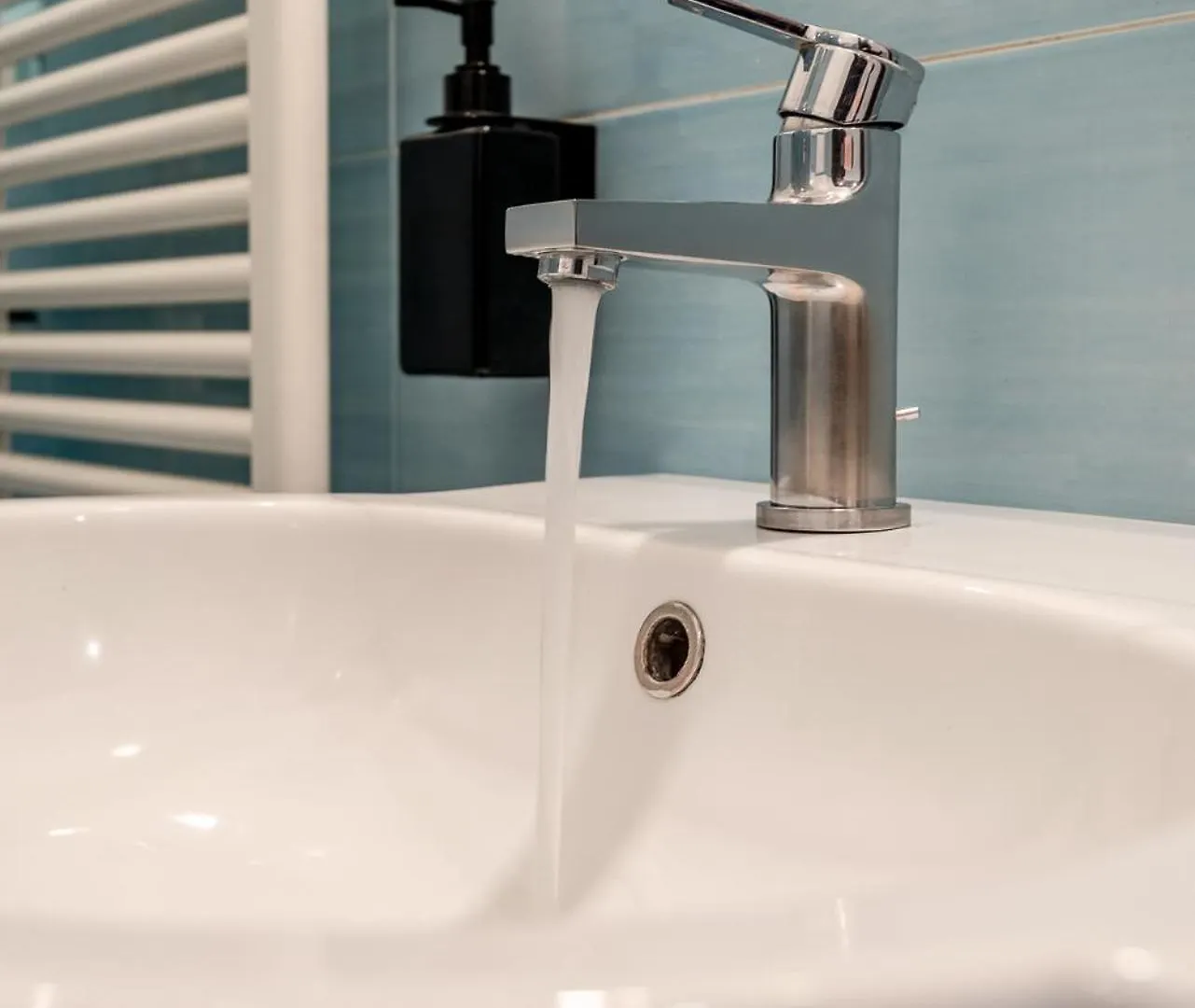Stayeasy Montenero48 - Portaromana City Center Milan Italy