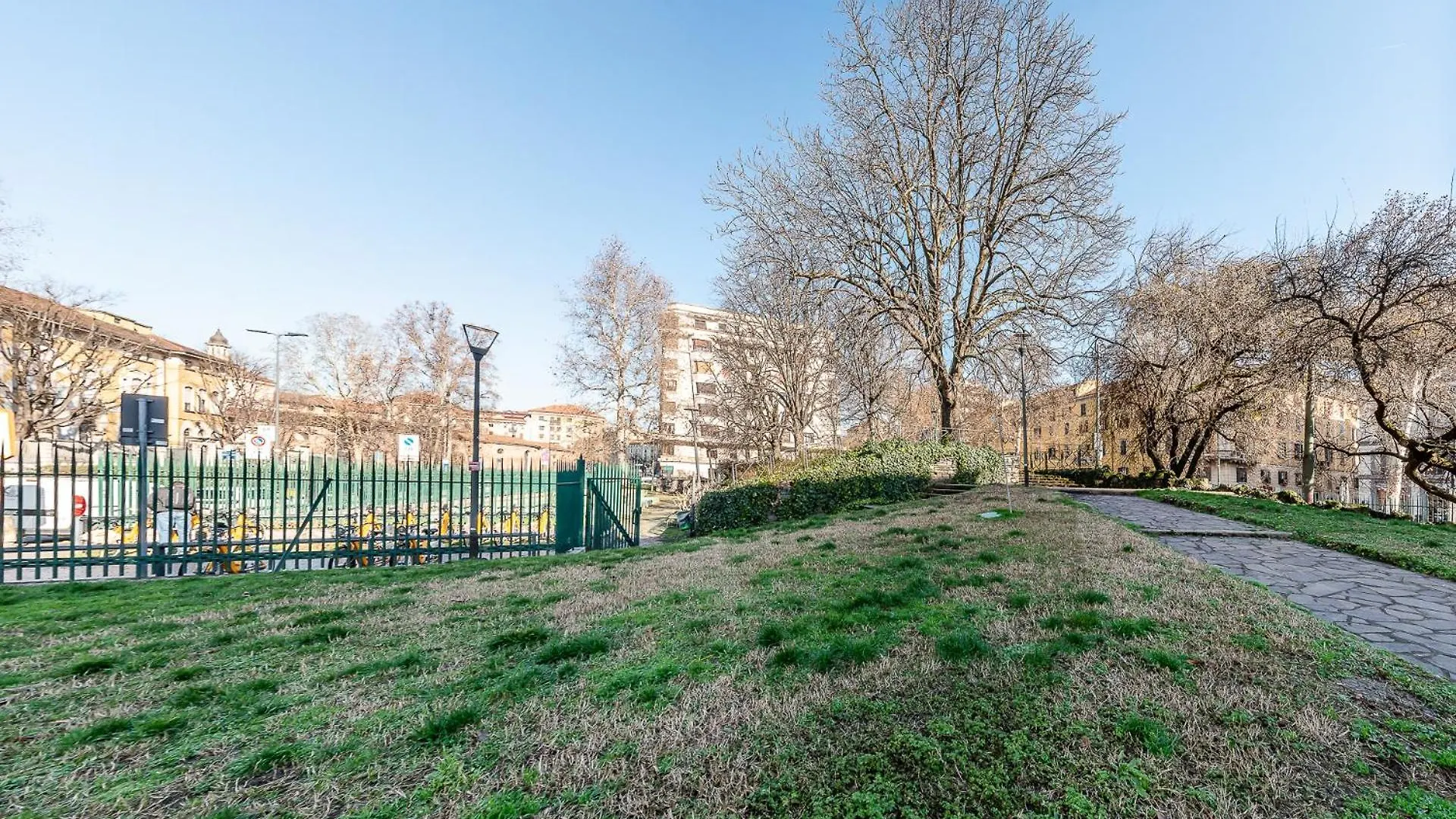 Stayeasy Montenero48 - Portaromana City Center Milan Apartment